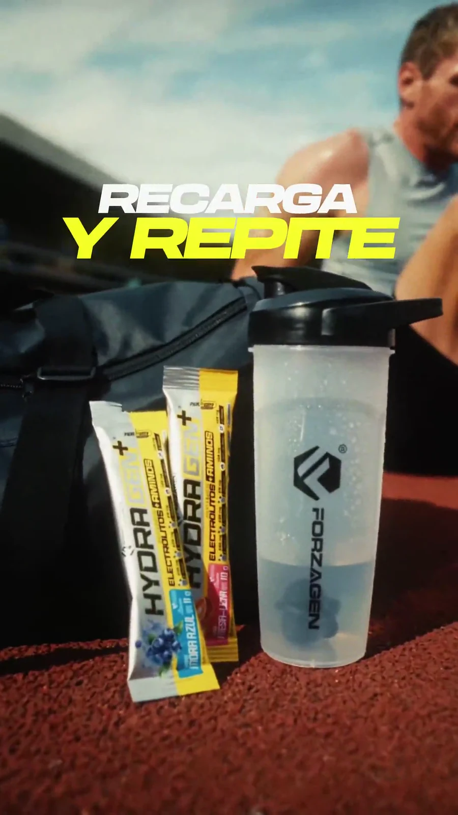 Forzagen Hydragen sachets and shaker fill the foreground beneath the message Recarga y repite.